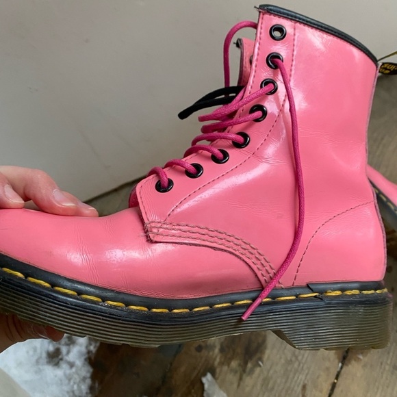 Dr. Marten 1460 W Bubblegum Pink Combat Patent Leather Boots Size 6 - Picture 4 of 10